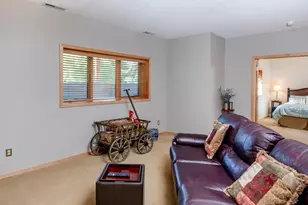 1161 Lakemoor Dr, Woodbury, MN 55129 - Photo 31