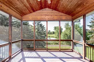 1161 Lakemoor Dr, Woodbury, MN 55129 - Photo 21