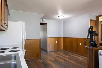 301 Connecticut Avenue, Adrian, MN 56110 - Photo 33