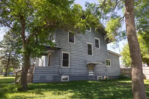 301 Connecticut Ave, Adrian, MN 56110 - Photo 9