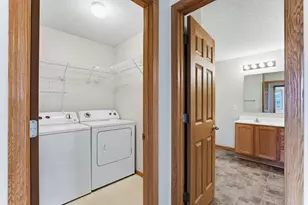 3128 Juniper Ln, Woodbury, MN 55125 - Photo 23