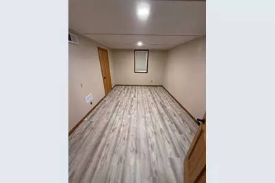 321 23rd Street NE, Bemidji, MN 56601 - Photo 29