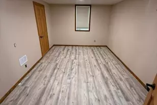 321 23rd St NE, Bemidji, MN 56601 - Photo 29