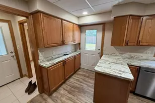 321 23rd St NE, Bemidji, MN 56601 - Photo 7
