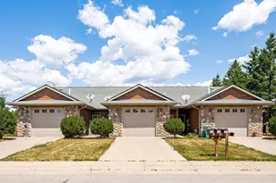 205 SE 17th St, Grand Rapids, MN 55744 - Photo 3