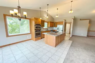 1103 Southern Hills Ln SW, Rochester, MN 55902 - Photo 7