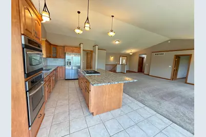 1103 Southern Hills Lane SW, Rochester, MN 55902 - Photo 5