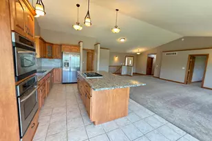 1103 Southern Hills Ln SW, Rochester, MN 55902 - Photo 5