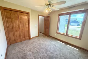 1103 Southern Hills Ln SW, Rochester, MN 55902 - Photo 11