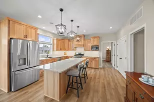 173 Eau Claire Ave SE, Hutchinson, MN 55350 - Photo 5