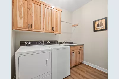173 Eau Claire Avenue SE, Hutchinson, MN 55350 - Photo 19