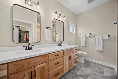 173 Eau Claire Avenue SE, Hutchinson, MN 55350 - Photo 15