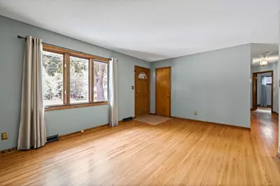 605 Arner Avenue, Shoreview, MN 55126 - Photo 3