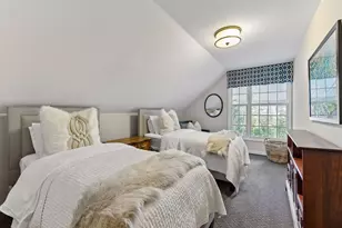 480 Highcroft Rd, Wayzata, MN 55391 - Photo 25