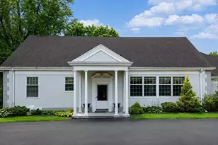 480 Highcroft Rd, Wayzata, MN 55391 - Photo 1
