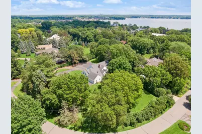 480 Highcroft Road, Wayzata, MN 55391 - Photo 3