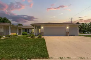 2102 McQuillan Ct SE, Rochester, MN 55904 - Photo 1