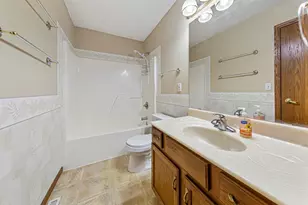 2102 McQuillan Ct SE, Rochester, MN 55904 - Photo 25