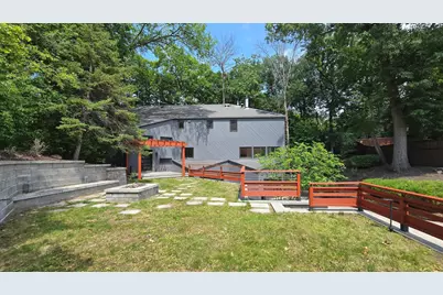 14717 Minnehaha Place, Minnetonka, MN 55391 - Photo 3