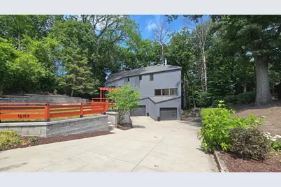 14717 Minnehaha Place, Minnetonka, MN 55391 - Photo 1