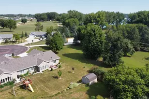 2343 Cherrywood Ln, Worthington, MN 56187 - Photo 33