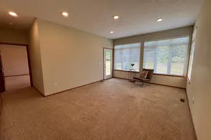 2343 Cherrywood Ln, Worthington, MN 56187 - Photo 13