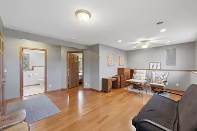 682 Old Hopkins Place, Hudson, WI 54016 - Photo 13