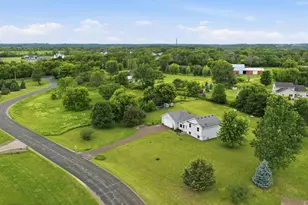 682 Old Hopkins Pl, Hudson, WI 54016 - Photo 41