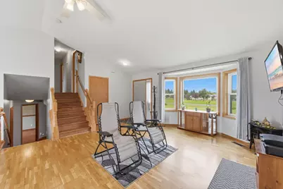 682 Old Hopkins Place, Hudson, WI 54016 - Photo 7