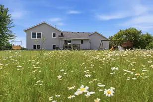 682 Old Hopkins Pl, Hudson, WI 54016 - Photo 31