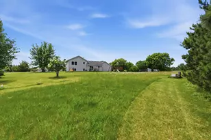 682 Old Hopkins Pl, Hudson, WI 54016 - Photo 29