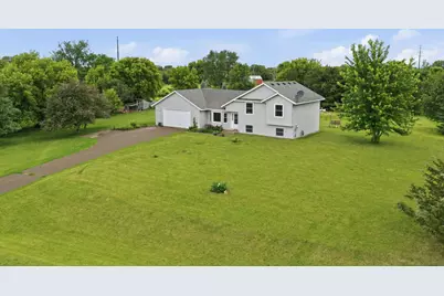 682 Old Hopkins Place, Hudson, WI 54016 - Photo 33