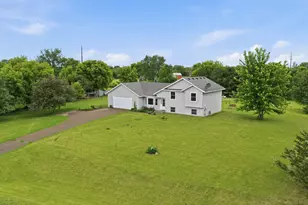 682 Old Hopkins Pl, Hudson, WI 54016 - Photo 33