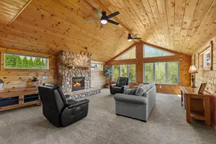 1839 Quebec St, Centerville, MN 55038 - Photo 3