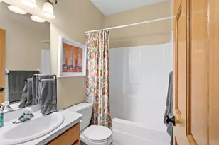 2373 Quail Creek Pkwy NE, Blaine, MN 55449 - Photo 13
