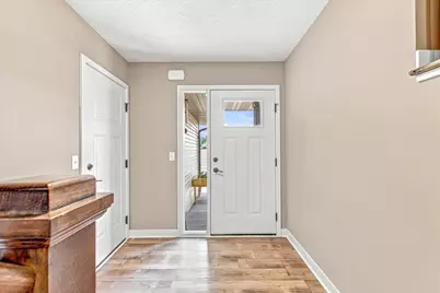 38369 Hunters Ridge Trail, North Branch, MN 55056 - Photo 7