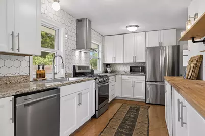 6204 Thomas Avenue S, Richfield, MN 55423 - Photo 11