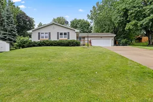 9924 Little Cir, Bloomington, MN 55437 - Photo 1