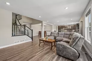 9560 Timber Terrace, Victoria, MN 55386 - Photo 7