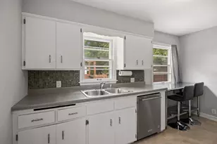 5544 Fremont Ave S, Minneapolis, MN 55419 - Photo 7