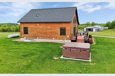 39057 Variolite Street NW, Dalbo, MN 55017 - Photo 17
