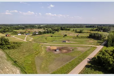 39057 Variolite Street NW, Dalbo, MN 55017 - Photo 25