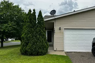 1401 McIntosh Cir, Shakopee, MN 55379 - Photo 1