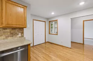 5420 Deerfield Cir SE, Prior Lake, MN 55372 - Photo 9