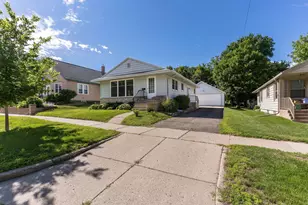 623 Spruce St, Fergus Falls, MN 56537 - Photo 1
