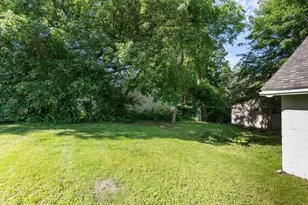 623 Spruce St, Fergus Falls, MN 56537 - Photo 7