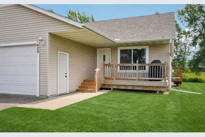 428 E Cheyenne Street, Roberts, WI 54023 - Photo 1