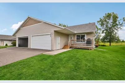 428 E Cheyenne Street, Roberts, WI 54023 - Photo 3
