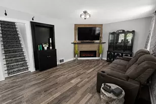 5766 County 12 Blvd, Kenyon, MN 55946 - Photo 11