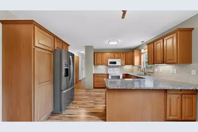 5806 48th Avenue NW, Rochester, MN 55901 - Photo 13